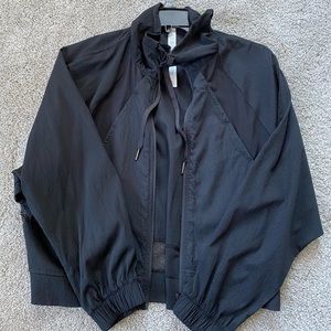 lululemon windbreaker